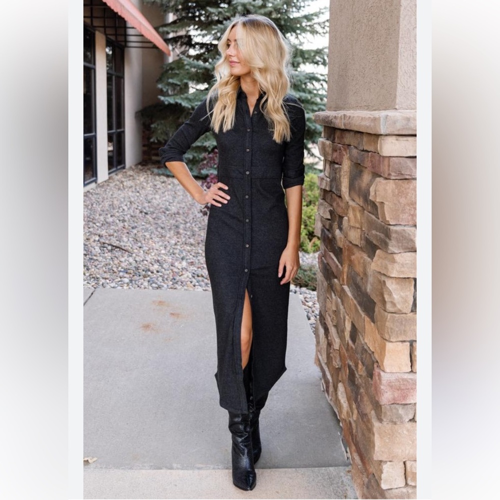 VGUC BEAUTIFUL FAHERTY LEGEND MAXI DRESS